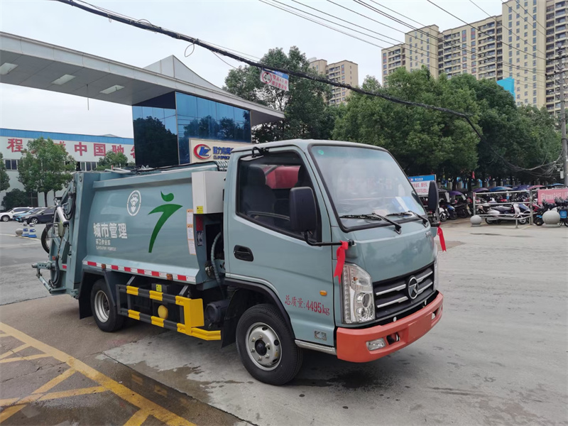 國(guó)六4立方 藍(lán)牌凱馬 壓縮垃圾車