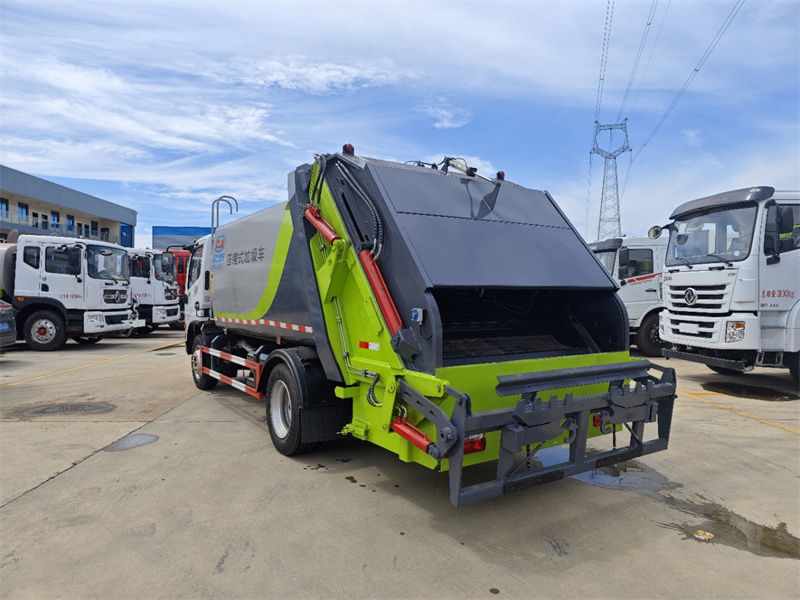 湖北 國六9立方東風(fēng)多利卡D7 壓縮垃圾車